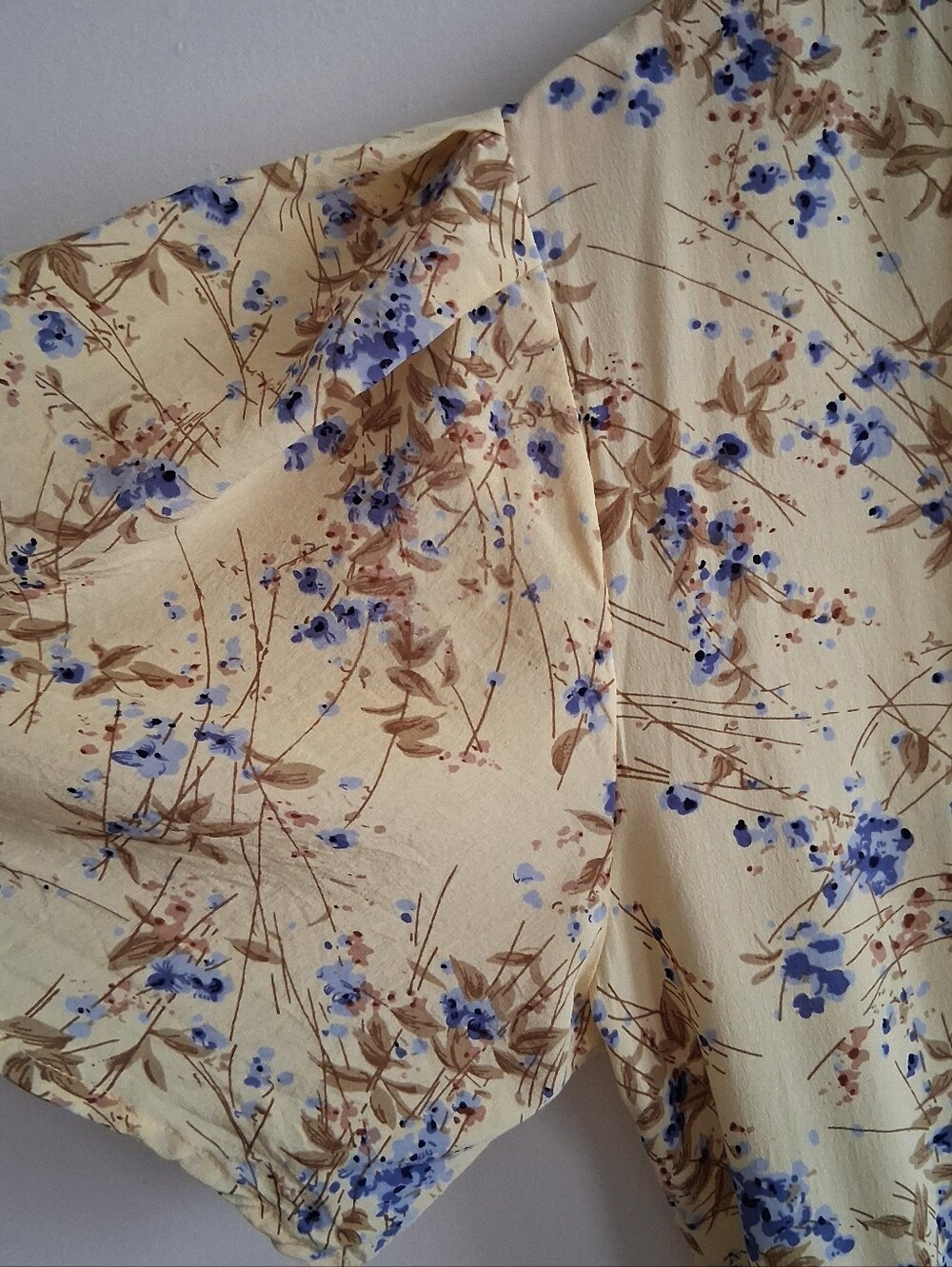 100% Silk 80s Yellow Floral Dress Sz Large Fits Like US 10 Great Condition - Picture 7 of 10